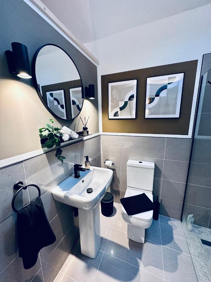 Luxury Self-Contained Suite. カーディフ エクステリア 写真